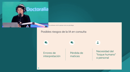 Cómo evitar las alucinaciones de la IA en consulta