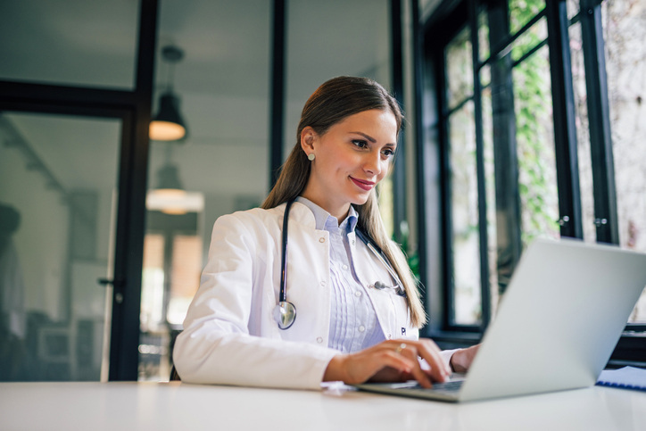 Agendamento-de-consultas-online-como-a-Agenda-Doctoralia-facilita-a-rotina-de-milhares-de-medicos-Jul-16-2024-09-36-14-8510-AM
