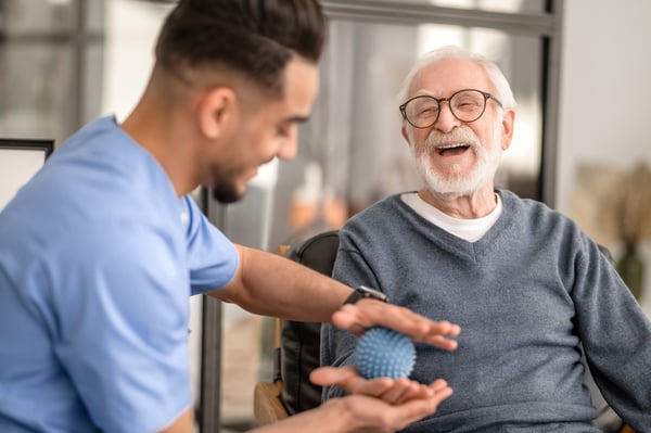 male-european-elderly-patients--rehabilitation-center-smiling-during-physical-therapy-web (1)