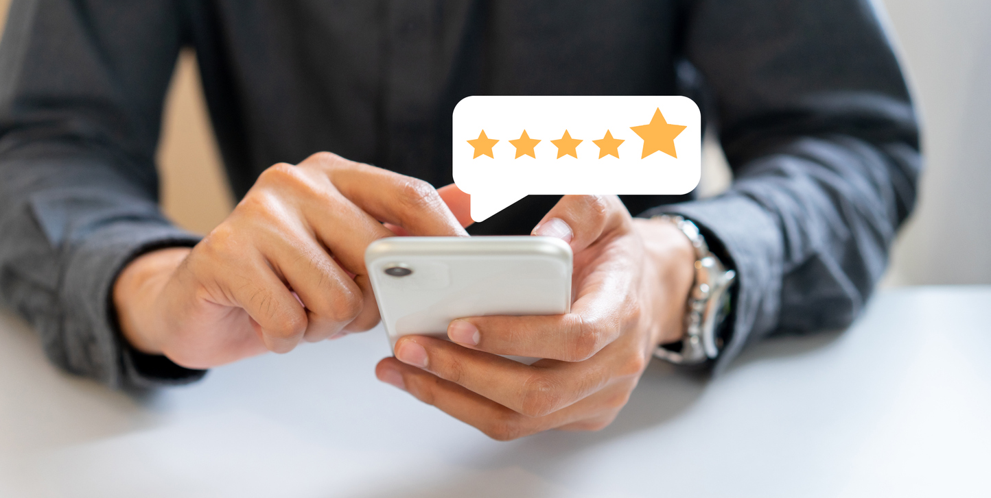 close-up-on-businessman-hand-pressing-on-smartphone-screen-with-gold-five-star-rating-feedback-icon-and-press-level-excellent-rank-for-giving-best-score-point-to-review-the-service-,-technology-1190357414_1446x728